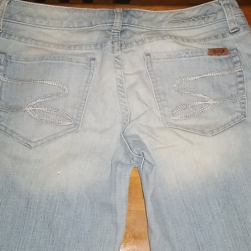 Jeans - Picture 3 of 4
